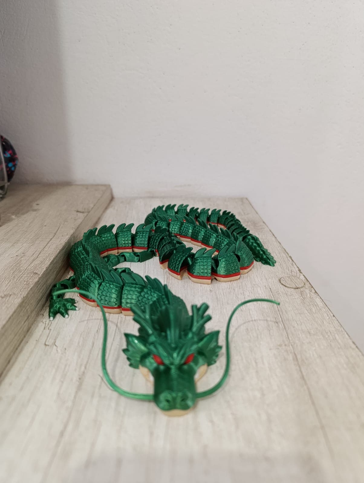 Detalle de Dragón Shenlong impreso en 3D
